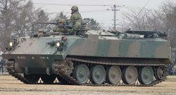 Плавающий гусеничный бронетранспортер «73»