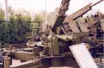 40mm Anti-Aircraft Gun M1 "Bofors", USA - but has british Mk 1 wheels